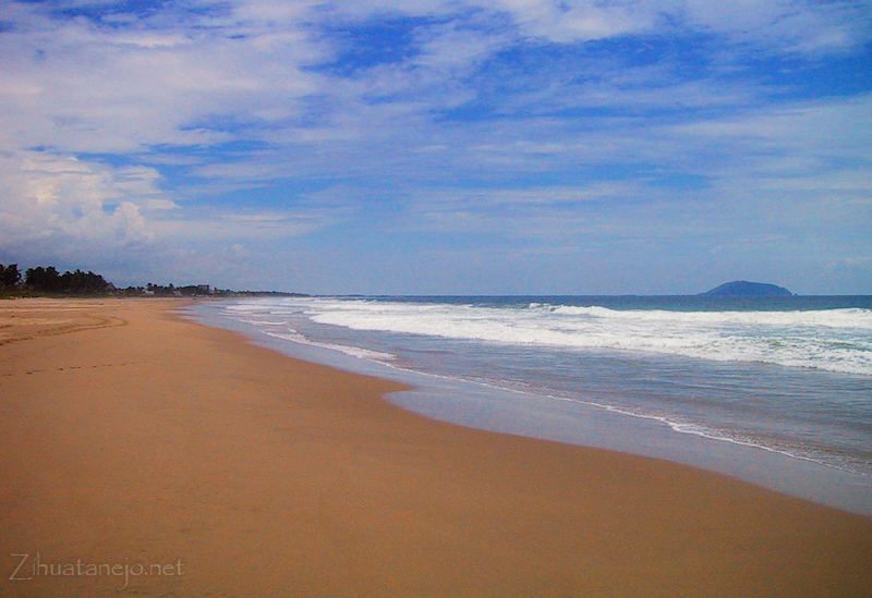 Playa Larga & Playa Blanca, Barra de Potosí, Mexico Playa Larga & Playa Blanca, Barra de Potosi, Mexico