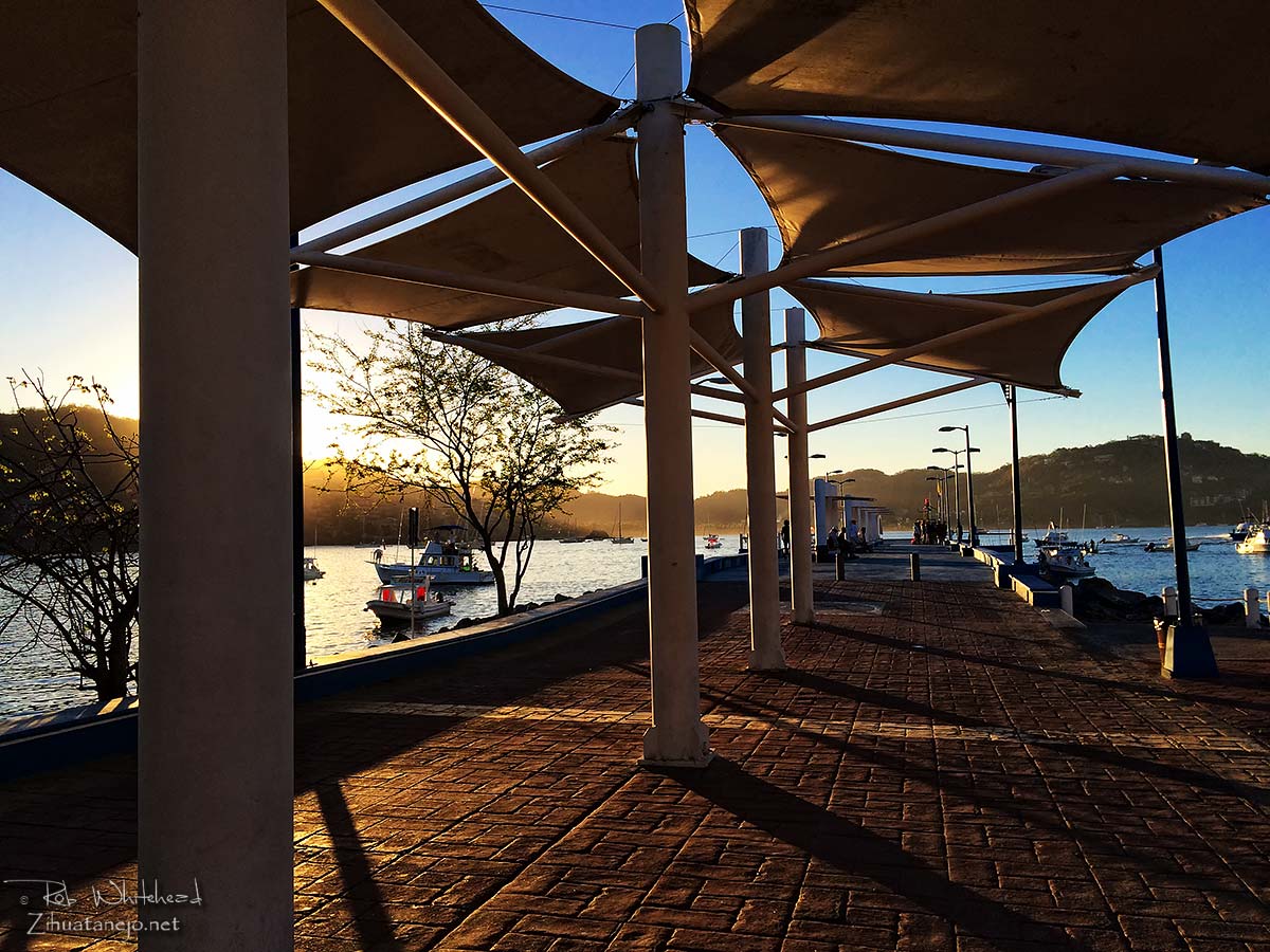 Entrance to the Municipal Pier - Zihuatanejo